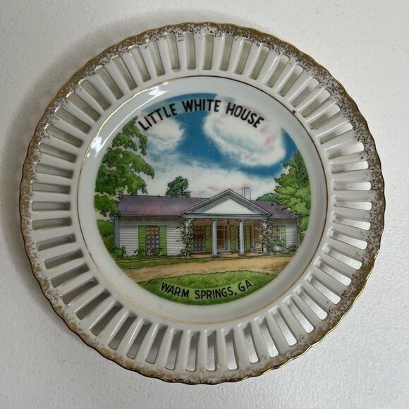 Vintage Little White House Gold Trim Ceramic Decorative Plate Warm Springs GA - Picture 7 of 7
